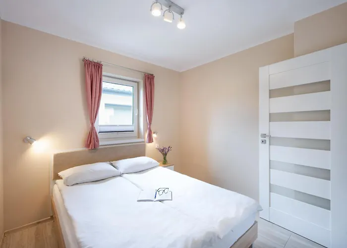 W Akacje Nad Morzem *